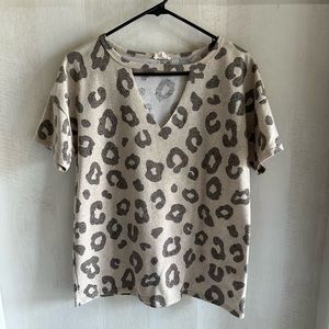 5 for $10 Bibi Women’s Short Sleeve Top Size Small